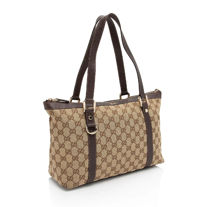 Women Gucci backpacks with a luxurious leather finishGucci GG Canvas Abbey Medium Tote (3Yofcp)