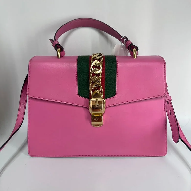 Ladies Gucci shoulder bags with a magnetic - closure flapGucci Pink Leather 2way Handbag