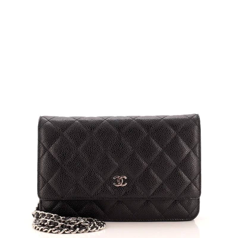 Women Gucci backpacks with a luxurious leather finishWallet on Chain Quilted Caviar