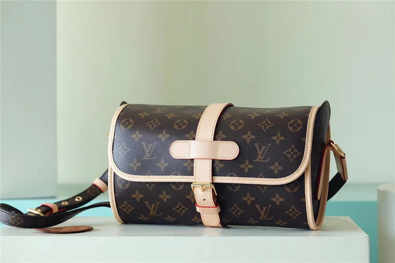 Ladies Louis Vuitton Capucines bags with a detachable shoulder strapBC - Louis Vuitton Bags - 7155