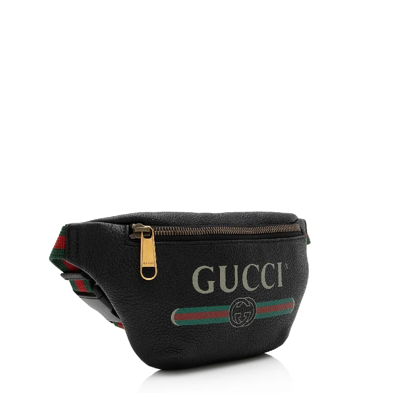 Gucci crossbody bags for women with adjustable leather strapsGucci Leather Logo Belt Bag (SHF-9zS2VO)