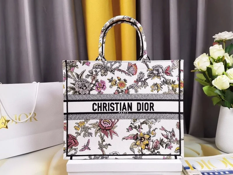 Luxury Christian Dior crossbody bags with a chain - link strapBC - Dior Bags - 1874