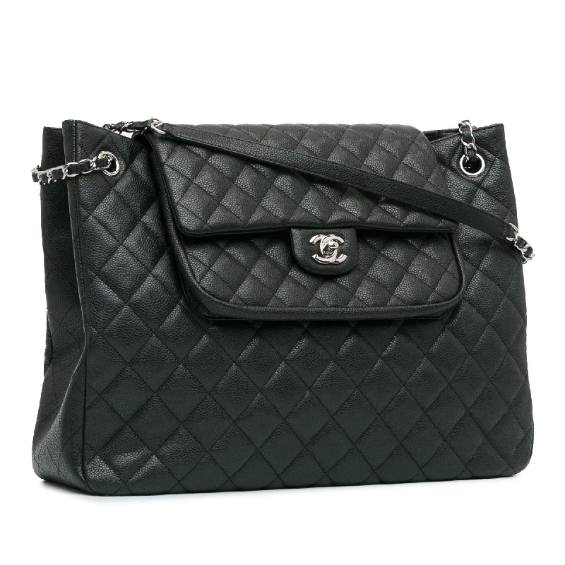 Chanel Chain Strap Handbag for Everyday UseChanel Large Caviar Flap Shopping Tote (UY8l1Y)